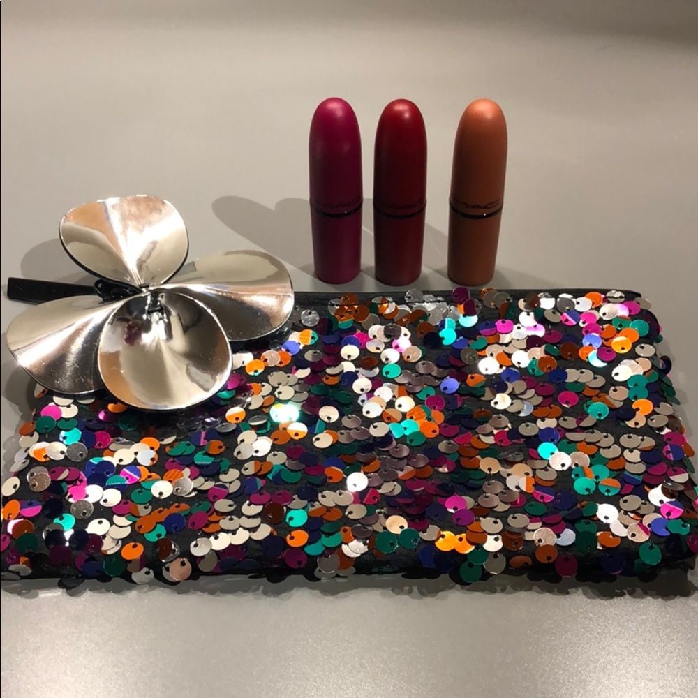Mac Lipstick Trio and Travel Pouch